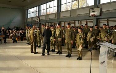 ŚLUBOWANIE I ŚWIĘTO NIEPODLEGŁOŚCI W ZSB 19