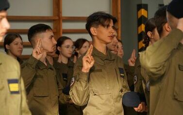 ŚLUBOWANIE I ŚWIĘTO NIEPODLEGŁOŚCI W ZSB 34