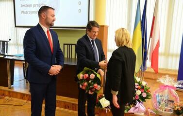 LI SESJA RADY POWIATU BRANIEWSKIEGO. POŻEGNANIE PANI SKARBNIK 2