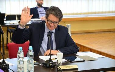 LI SESJA RADY POWIATU BRANIEWSKIEGO. POŻEGNANIE PANI SKARBNIK 5