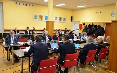 BUDŻET POWIATU BRANIEWSKIEGO NA 2024 ROK PRZYJĘTY JEDNOGŁOŚNIE 20
