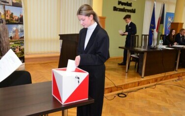 V POSIEDZENIE MŁODZIEŻOWEJ RADY POWIATU BRANIEWSKIEGO 12