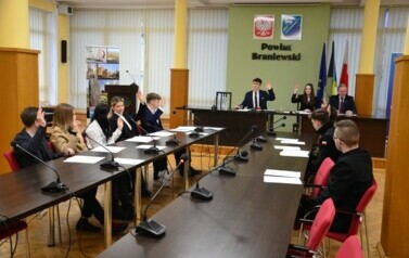 V POSIEDZENIE MŁODZIEŻOWEJ RADY POWIATU BRANIEWSKIEGO 18