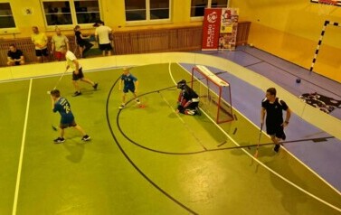 UNIHOKEJ NA START 2023 10