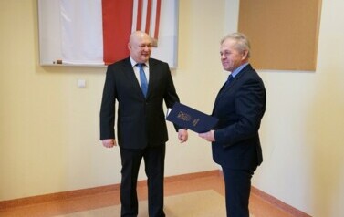 NAUCZYCIELE OTRZYMALI AKT NADANIA STOPNIA AWANSU 1