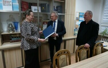 NAUCZYCIELE OTRZYMALI AKT NADANIA STOPNIA AWANSU 3