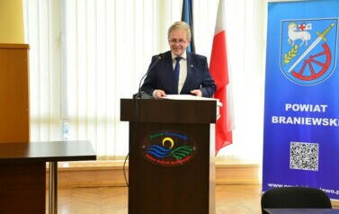 VI SESJA MŁODZIEŻOWEJ RADY POWIATU BRANIEWSKIEGO. KONKURS NA LOGO ROZSTRZYGNIĘTY 25