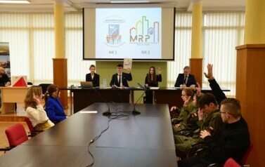 VI SESJA MŁODZIEŻOWEJ RADY POWIATU BRANIEWSKIEGO. KONKURS NA LOGO ROZSTRZYGNIĘTY 33