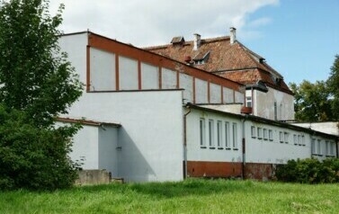 Ogłoszenie I przetargu pisemnego nieograniczonego na sprzedaż nieruchomości zabudowanej stanowiącej własność Powiatu Braniewskiego położonej w Pieniężnie przy ul. Szkolnej 11 4