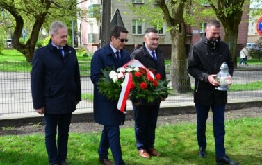 UROCZYSTE OBCHODY ROCZNICY ZBRODNI KATYŃSKIEJ W ZSB 12