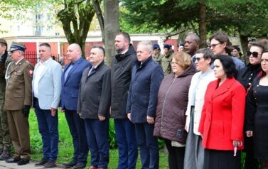 UROCZYSTE OBCHODY ROCZNICY ZBRODNI KATYŃSKIEJ W ZSB 26