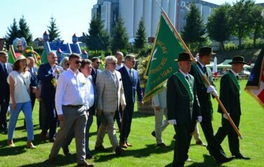 DOŻYNKI POWIATOWO &ndash; GMINNE W PIENIĘŻNIE 104