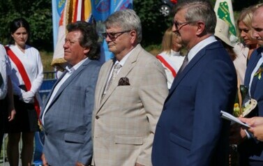 DOŻYNKI POWIATOWO &ndash; GMINNE W PIENIĘŻNIE 134