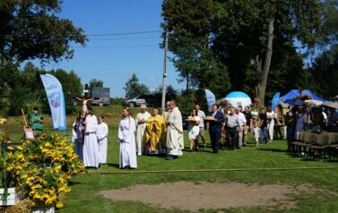 DOŻYNKI POWIATOWO &ndash; GMINNE W PIENIĘŻNIE 151