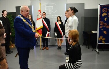 JUBILEUSZ W ZESPOLE SZK&Oacute;Ł ZAWODOWYCH 33
