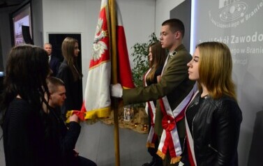 JUBILEUSZ W ZESPOLE SZK&Oacute;Ł ZAWODOWYCH 38