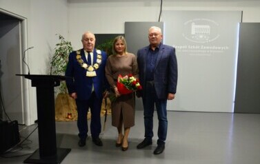 JUBILEUSZ W ZESPOLE SZK&Oacute;Ł ZAWODOWYCH 50