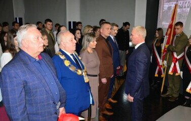 JUBILEUSZ W ZESPOLE SZK&Oacute;Ł ZAWODOWYCH 68