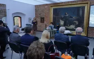 PIECE I KAFLE ZE ZBIOR&Oacute;W MUZEUM MIKOŁAJA KOPERNIKA WE FROMBORKU 26