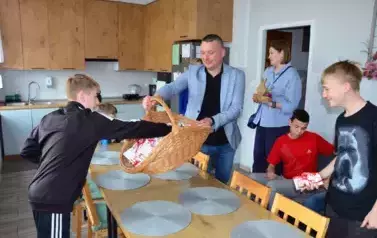 PRZYGOTOWANIA DO ŚWIĄT &hellip; 5