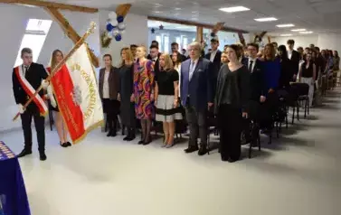 OSTATNI DZWONEK DLA MATURZYST&Oacute;W 31