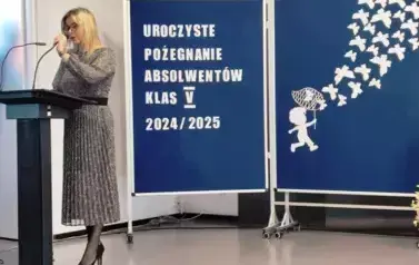 OSTATNI DZWONEK DLA MATURZYST&Oacute;W 41