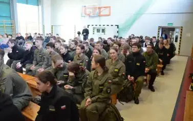 DZIEŃ EDUKACJI NARODOWEJ W ZESPOLE SZK&Oacute;Ł BUDOWLANYCH W BRANIEWIE 25