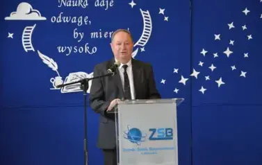 DZIEŃ EDUKACJI NARODOWEJ W ZESPOLE SZK&Oacute;Ł BUDOWLANYCH W BRANIEWIE 28