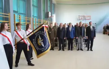 DZIEŃ EDUKACJI NARODOWEJ W ZESPOLE SZK&Oacute;Ł BUDOWLANYCH W BRANIEWIE 36