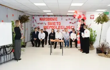 OBCHODY ŚWIĘTA NIEPODLEGŁOŚCI W LICEUM OG&Oacute;LNOKSZTAŁCĄCYM W BRANIEWIE 11