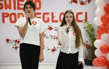 OBCHODY ŚWIĘTA NIEPODLEGŁOŚCI W LICEUM OG&Oacute;LNOKSZTAŁCĄCYM W BRANIEWIE 18