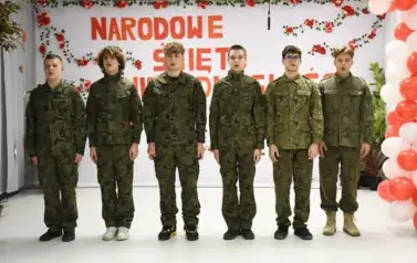 OBCHODY ŚWIĘTA NIEPODLEGŁOŚCI W LICEUM OG&Oacute;LNOKSZTAŁCĄCYM W BRANIEWIE 23