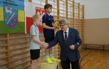 XIV OTWARTY TURNIEJ TENISA STOŁOWEGO DLA DZIECI I MŁODZIEŻY O PUCHAR STAROSTY BRANIEWSKIEGO 10