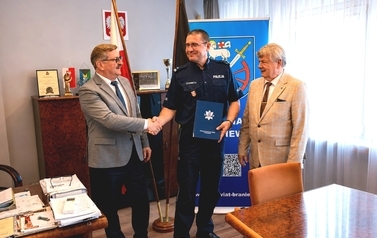 POWIAT BRANIEWSKI WSPIERA POLICJĘ 1