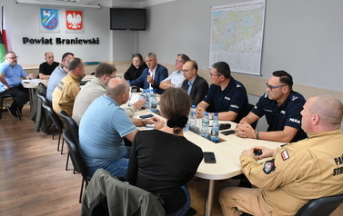 POSIEDZENIE POWIATOWEGO ZESPOŁU ZARZĄDZANIA KRYZYSOWEGO 1