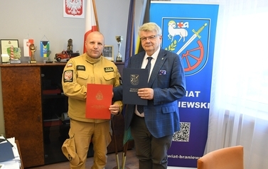 POWIAT BRANIEWSKI WSPIERA STRAŻAK&Oacute;W PSP 1