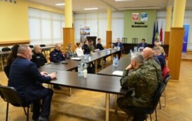 WSP&Oacute;LNE POSIEDZENIE KOMISJI 13