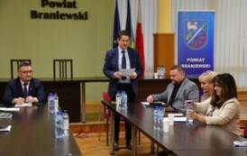 WSP&Oacute;LNE POSIEDZENIE KOMISJI 16