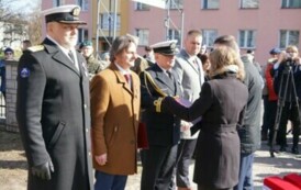 UROCZYSTOŚĆ WMUROWANIA KAMIENIA WĘGIELNEGO POD POMNIK &bdquo;KRESOWYCH ŻOŁNIERZY NIEZŁOMNYCH WYKLĘTYCH W BRANIEWIE&rdquo; 43