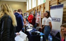 TARGI PRACY I PRZEDSIĘBIORCZOŚCI W ZSZ 2