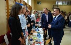 TARGI PRACY I PRZEDSIĘBIORCZOŚCI W ZSZ 7