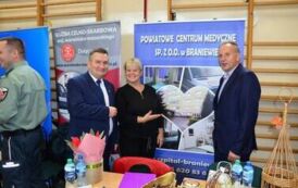 TARGI PRACY I PRZEDSIĘBIORCZOŚCI W ZSZ 8