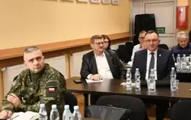 WSP&Oacute;LNIE O BEZPIECZEŃSTWIE MIESZKAŃC&Oacute;W 7