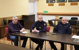 POSIEDZENIE POWIATOWEGO ZESPOŁU ZARZĄDZANIA KRYZYSOWEGO 12