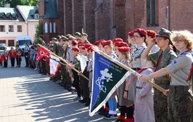 80 LAT HARCERSKIEJ TRADYCJI W BRANIEWIE 8