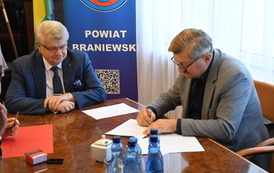 POWIAT BRANIEWSKI WSPIERA STRAŻAK&Oacute;W PSP 4