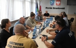 Zdjęcie do POSIEDZENIE POWIATOWEGO ZESPOŁU ZARZĄDZANIA...