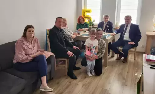 Zdjęcie do POWITANO PIERWSZYCH MIESZKAŃC&Oacute;W MIESZKANIA TRENINGOWEGO