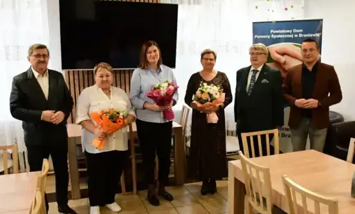 Zdjęcie do DZIEŃ PRACOWNIKA SOCJALNEGO