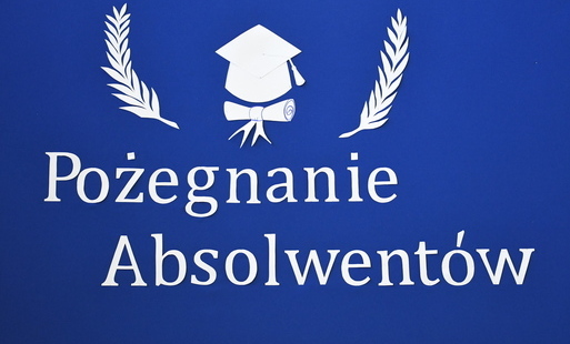 Zdjęcie do Ostatni dzwonek dla maturzyst&oacute;w!